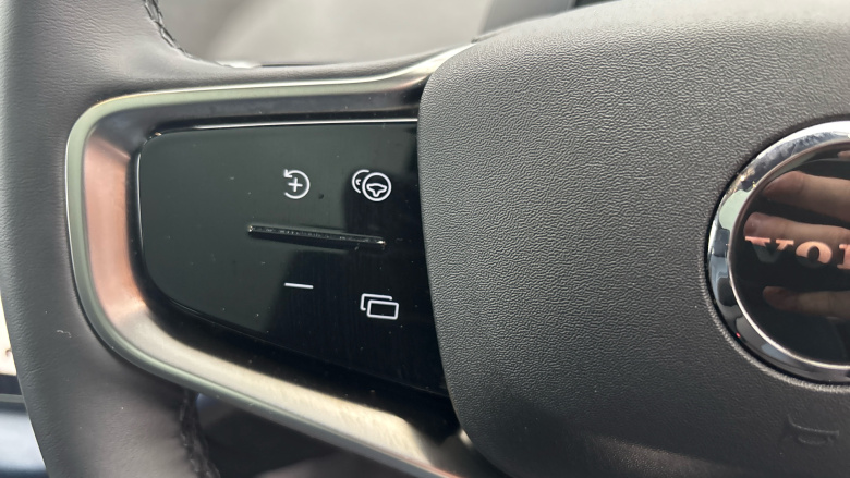 Volvo EX30 315kW Twin Motor Performance Ultra 69kWh 5dr Auto Electric Estate